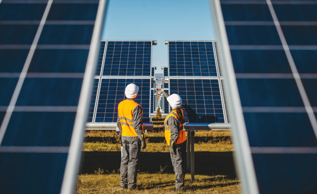 Solarstrom für stromintensive Unternehmen - IET-Berlin